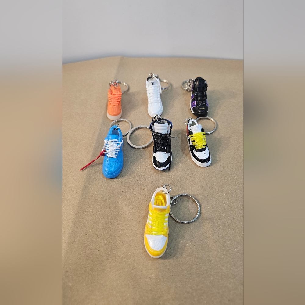 Kyrie 6th and 7th Generation Basketball Shoe Keychain, 3D Model, Three-Dimension
